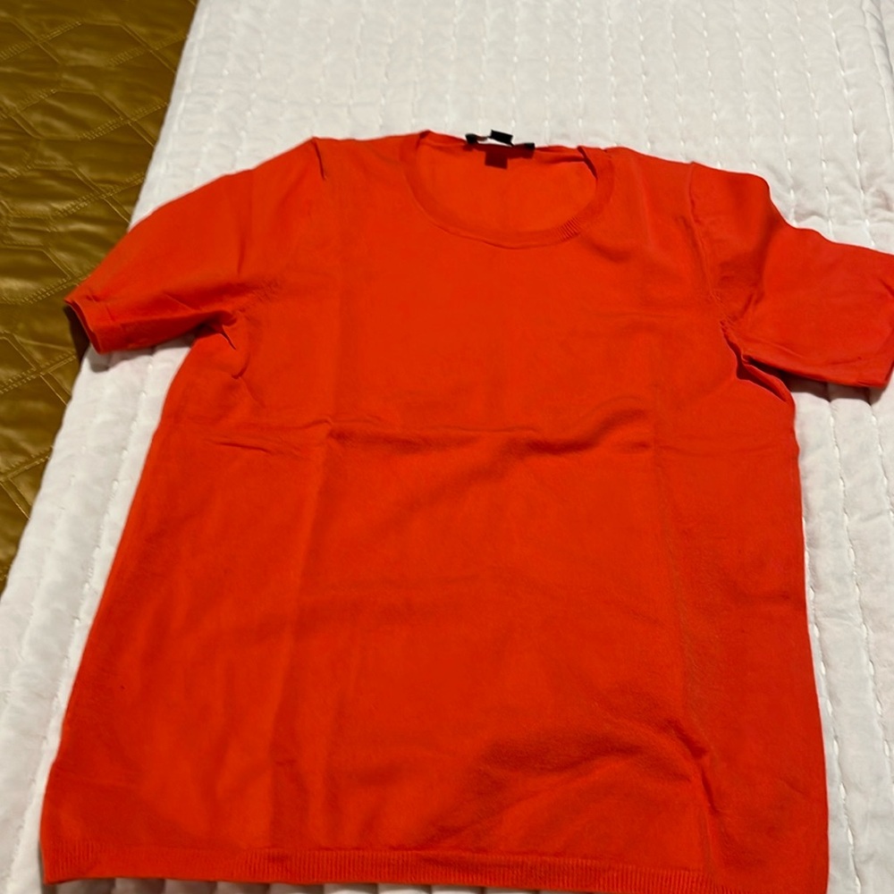 Ann Taylor short sleeve sweater